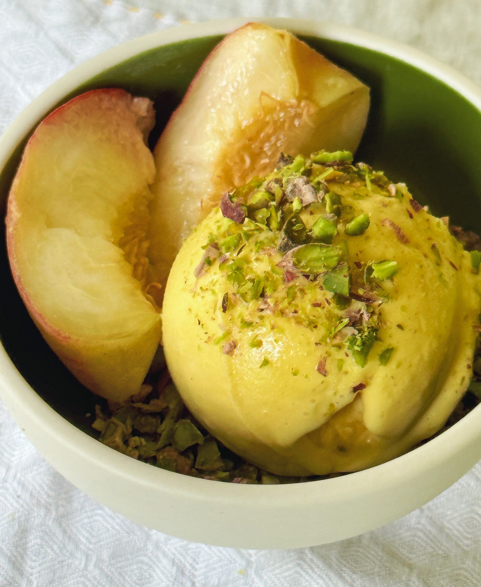 Saffron Ice Cream with Pistachio